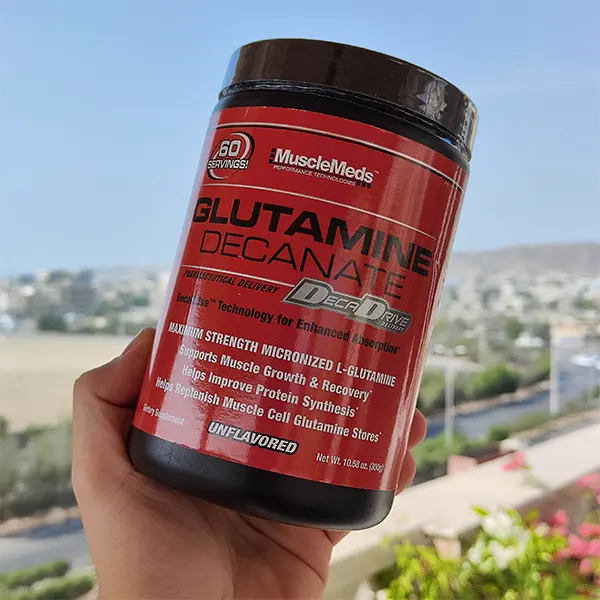 گلوتامین دکانات ماسل مدز | MuscleMeds Glutamine Decanate 300g Powder- سم سون شاپ- sam7shop.ir