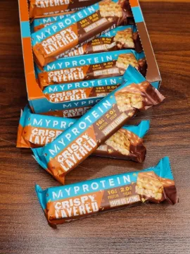 شکلات بار کاراملی برند مای پروتئین | Myprotein cryspy layared chocolate caramel - سم۷شاپ - sam۷shop