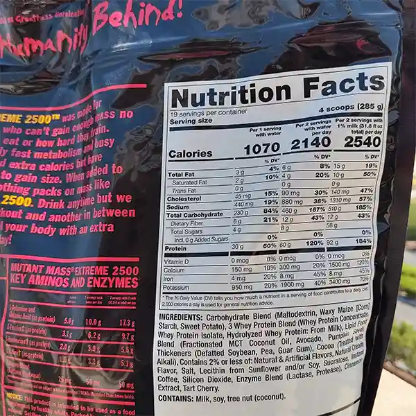 گینر مس اکستریم ۲۵۰۰ موتانت ۵۴۵۰ گرم | Mutant Mass Extreme 2500 Gainer 12lb-سم7شاپ-sam7shop.ir
